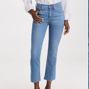 Madewell Mid Rise Kick Out Flared Jeans Medium Wash Blue Size 32
